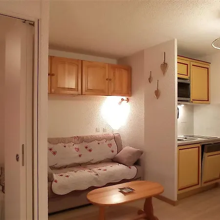 Apartment Renove 4 Pers. Style Montagne Moderne, Skis Aux Pieds, Proche Commerces - Fr-1-545-34 *
